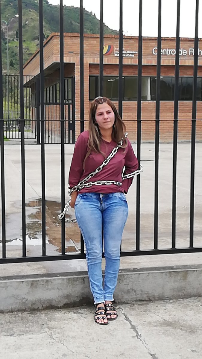 DenunciaAzuay's tweet photo. @CorteIDH Familiares de PPL Denuncian Torturas en Centro de Rehabilitación De Turi #Cuenca #Azuay #Ecuador https://t.co/f5dxzdn71w