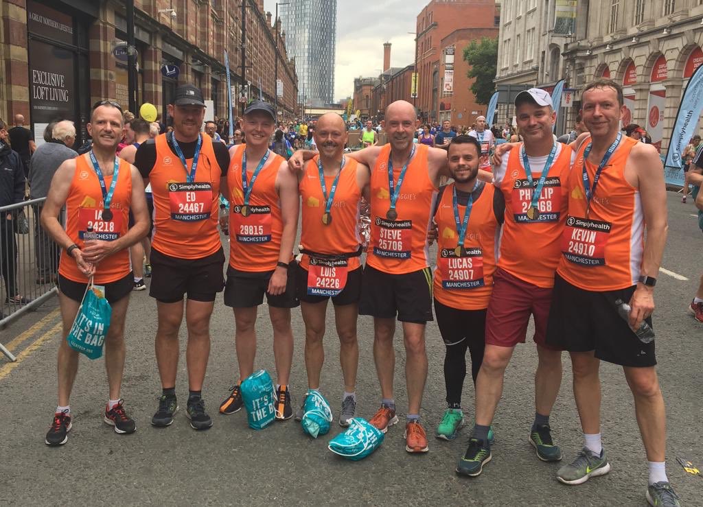 redwind11's tweet photo. @SimplyhealthUK here are the #Siemens #Manchester #GreatManchesterRun Half Marathoners running for @maggiesmanc #MedalMonday https://t.co/EAAU1KTMLH