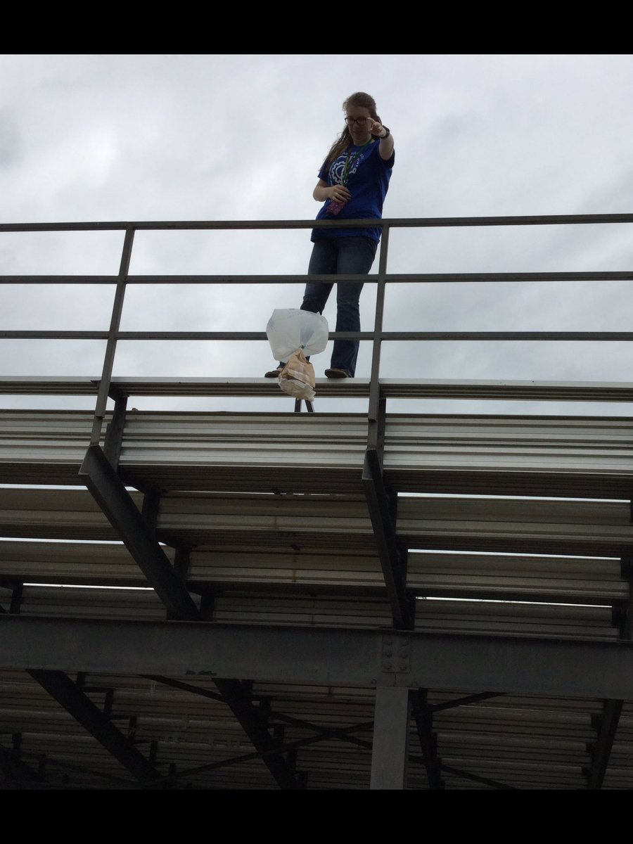 Alma_MrsEngelke's tweet photo. #EggDrop2019 https://t.co/m8lYmQCamm
