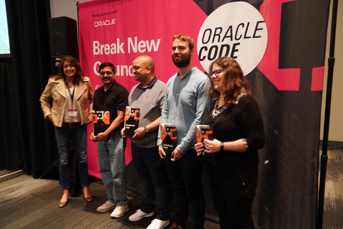 steveonjava's tweet image. Thanks to our #GroundbreakerAward recipients and career growth panelists on helping the next generation of developers at #OracleCode