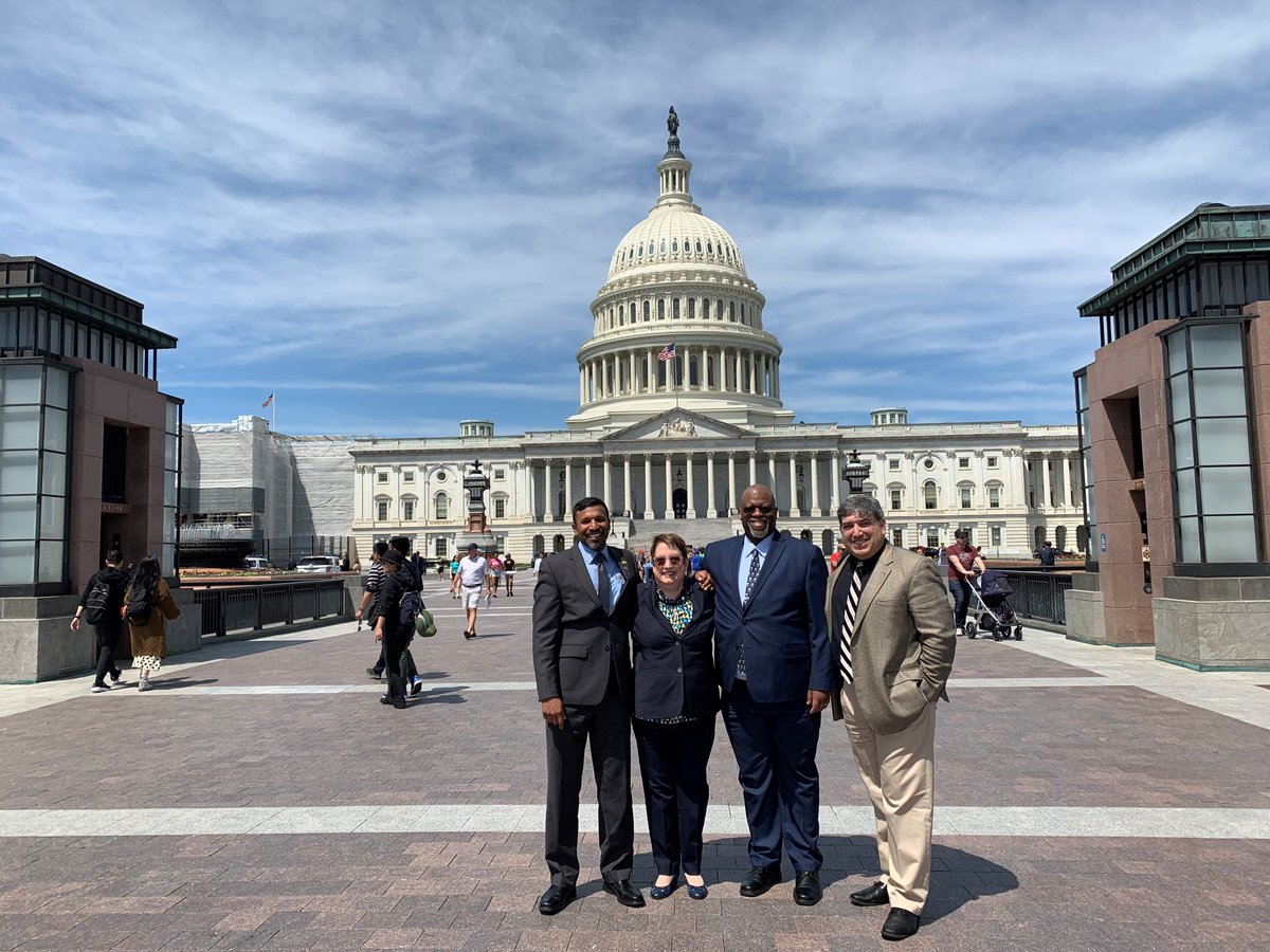 CTAFPDOC's tweet image. Great representation at the AAFP Family Medicine Advocacy Summit. Thanks to Drs. Karuppiah, Phillips, Casablanca and Taylor for Advocating for Connecticut&apos;s Family Physicians #FMAS2019