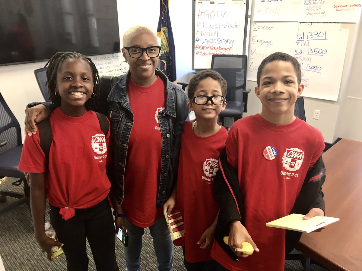 SandraLand510's tweet photo. Election Day #GOTV in Philly! @CWADistrict213 activist team &amp; family is 🔥🔥🔥up for @HelenGymPHL @candidateTHOMAS @Kathy_Gilmore @EthelindBaylor @CouncilmanDerek ! #UnionStrong #RockTheVote https://t.co/oXiKbzyURY