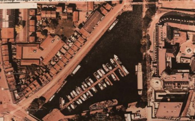 BrisRadHis's tweet photo. #Bristol Council are currently trying to relocate the Ebenhaezer barge to Bathurst Basin to create more restaurants &amp; bars. The historic Welsh Back sheds would be much better used as an Abolition Centre/Memorial! Pls sign petition against the move: https://t.co/Eny0JfyNR6 https://t.co/kqB3qPsEGJ