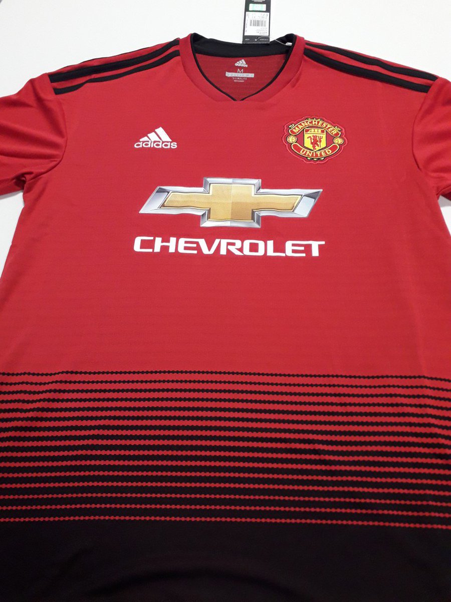 lequipedegreg's tweet photo. 🎁ALERTE CADEAU 🎁

😍 On vous offre le maillot de @ManUtd 😱

Pour le gagner, 2 étapes :

1️⃣. Retweeter ce tweet
2️⃣. Follow @lequipedestelle

Bonne chance ! 🎁 #EDE @lachainelequipe

#DareToCreate @adidasFR https://t.co/arfaBh9dYa