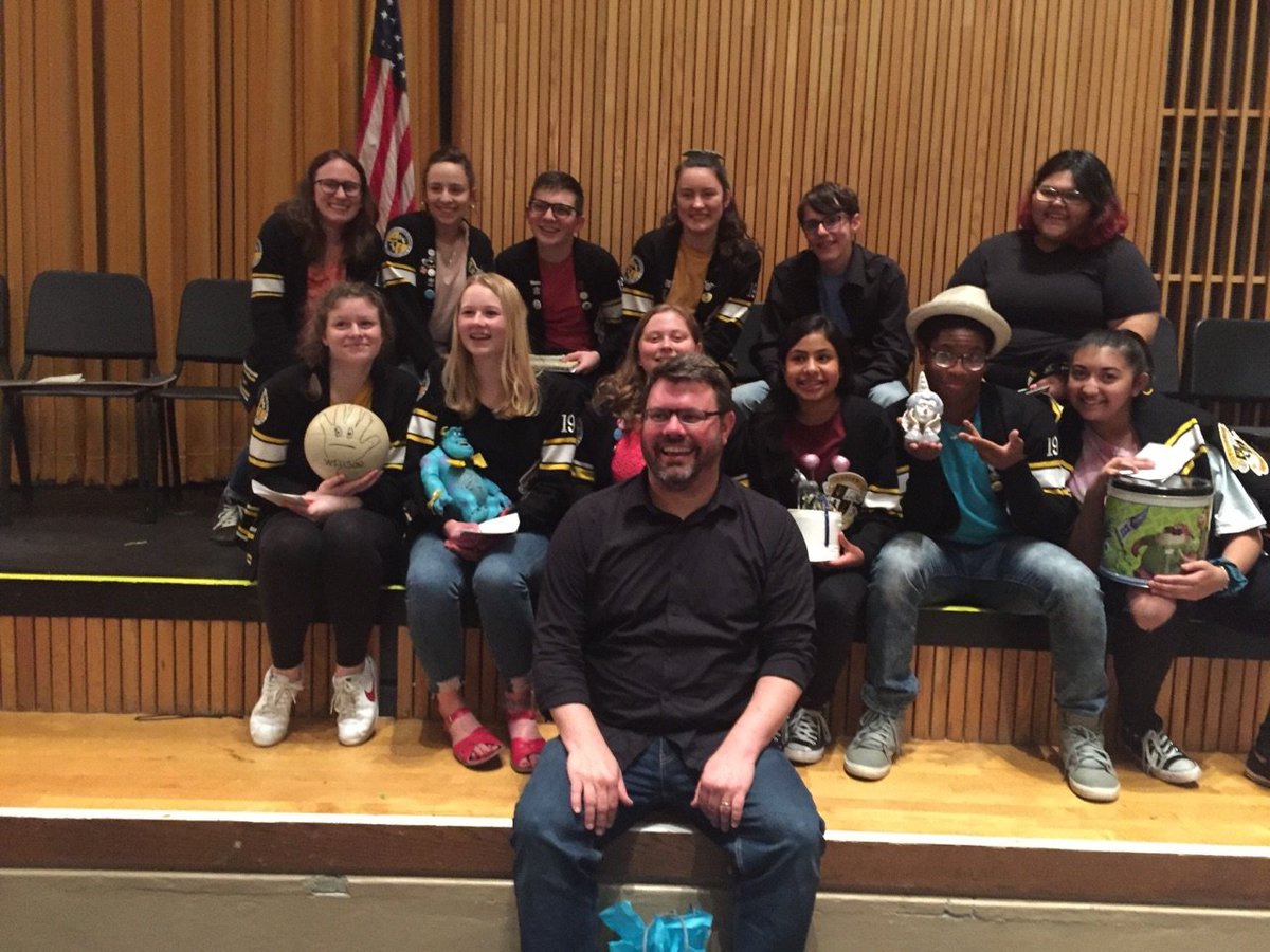 CHScoltchoir's tweet photo. Congrats to our 2019-2020 choir council! https://t.co/3cP58K33Lf