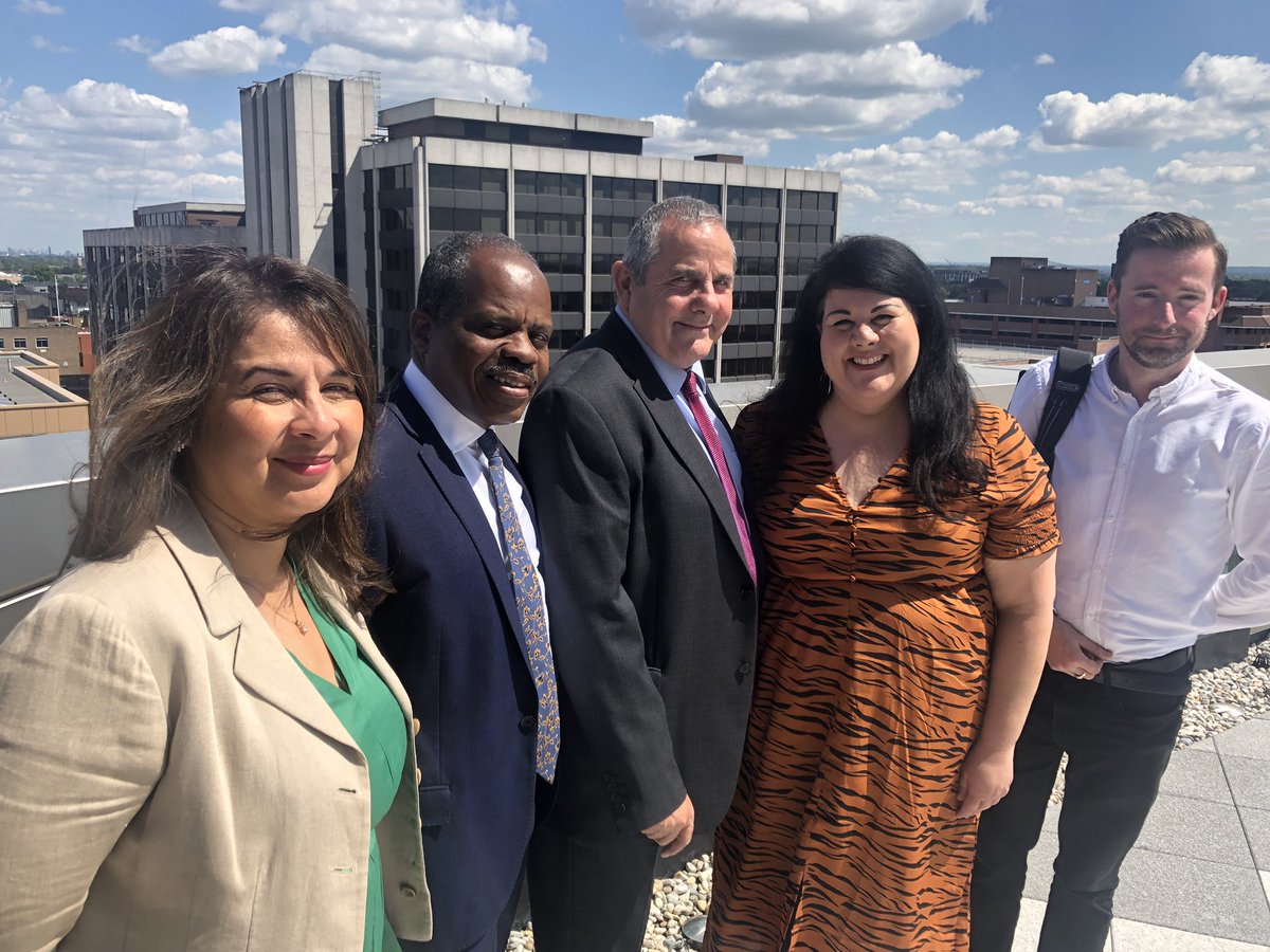 nightczar's tweet photo. Excellent meeting today with Council Leader @CllrSteveCurran and team discussing plans for vibrant and safe nights across @LBofHounslow #ThinkNight https://t.co/ovmLfZFGEC