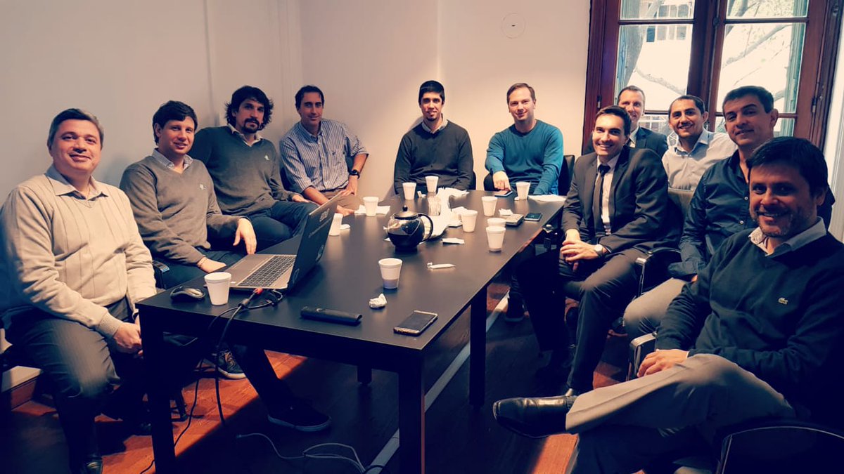 sebavinaya's tweet photo. Recibimos a Nilson Moraes Filho (Solution Architect de Qlik) y a DataIQ, en nuestras oficinas, presentaron todas las novedades de Qlik (IA, Big Data, Data Literacy, Data Management). Gracias CasinoCityCenter, Randstad, AFA y Terminal6 por estar presentes! #TechBI #Analytics #Qlik https://t.co/ez9sE1DcuQ