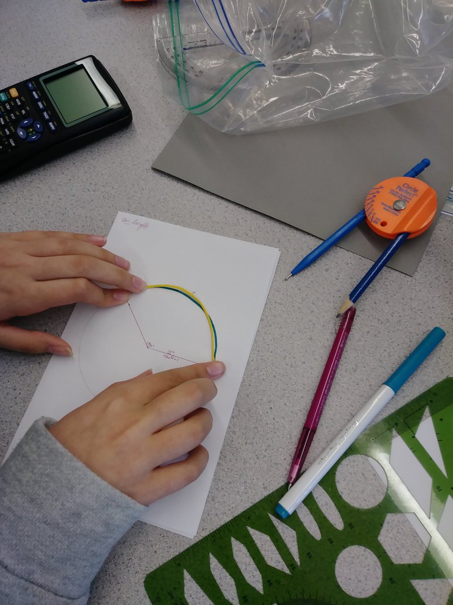 shskaercher's tweet photo. Students exploring Arc Length today. Great way to connect the measurement with the calculation. #playwithmath #ditchthepacket https://t.co/TvqtR6gldn