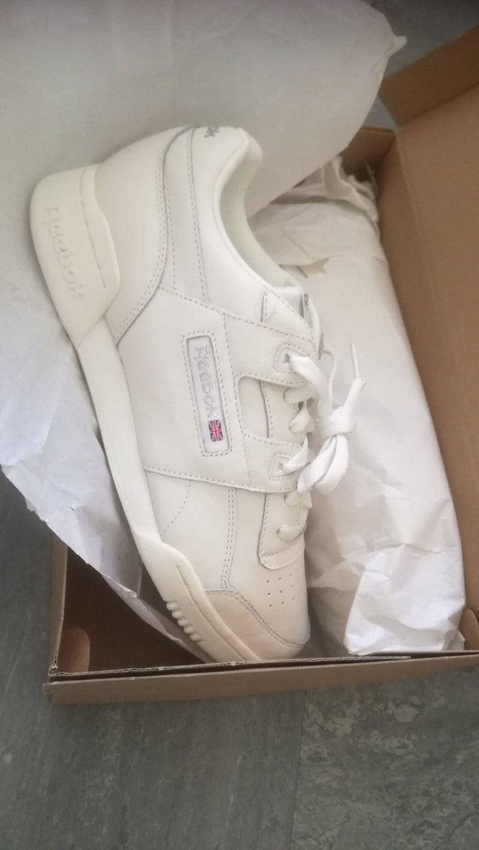 BeardedFindom's tweet photo. New trainers need some reimbursements little piggies! 
#paypigwanted #cashpig #humanatm #footmaster #cashmaster https://t.co/HvTE3vUw3a