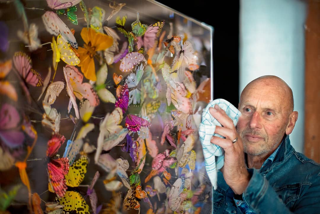 Me trying to not looked like I'm posing. Lovely image, thank you Anthony of <a href="/WyecliffeArt/">Wyecliffe Gallery</a> #butterflyart #butterflywallart