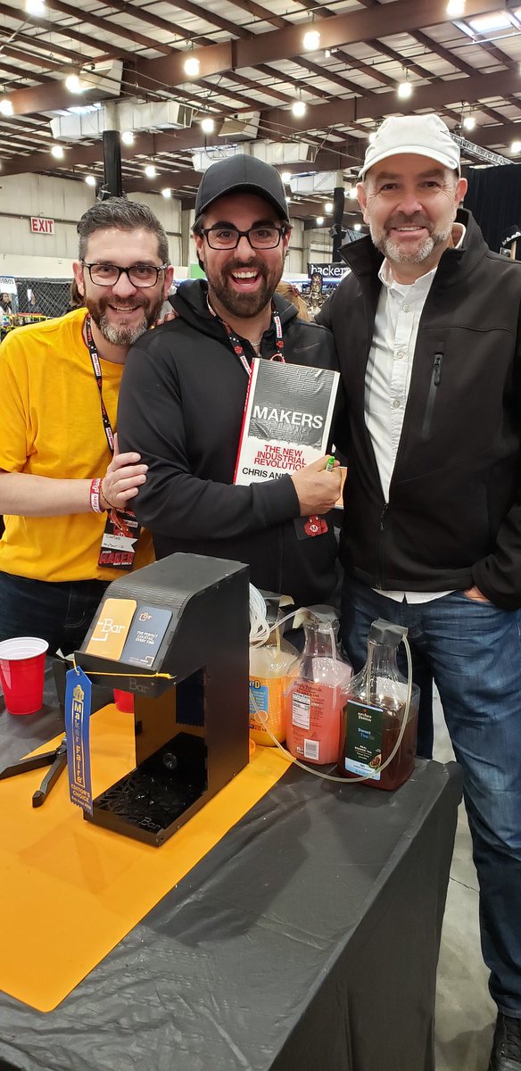 What a journey! From my first visit to <a href="/makerfaire/">Maker Faire</a> NY in 2012, where I saw <a href="/chr1sa/">Chris Anderson</a> speak and present his book "Makers", to my first time showing @DIYBarApp to thousands of people. This is only the beginning! Thanks Chris for stopping by and signing my copy.