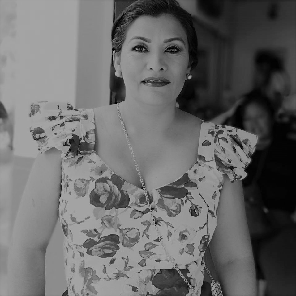 GuillermoDuranU's tweet photo. Reprocho y condeno el vil asesinato de Paula Andrea Rosero, personera de Samaniego, Nariño. Mi solidaridad con familiares y amigos. Insto a las autoridades competentes para esclarecer en cuanto antes las circunstancias de su muerte y encontrar a los responsables de este crimen. https://t.co/tPLaMOdRBM