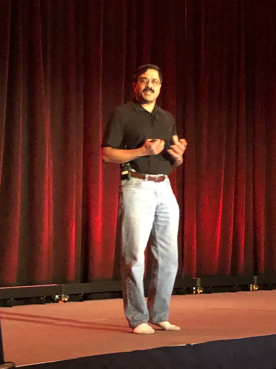 lindabronson's tweet image. ⁦@Venkat_s⁩ ⁦@groundbreakers⁩ I love the humor and dose of reality! #oraclecode ⁦@OracleDevs⁩