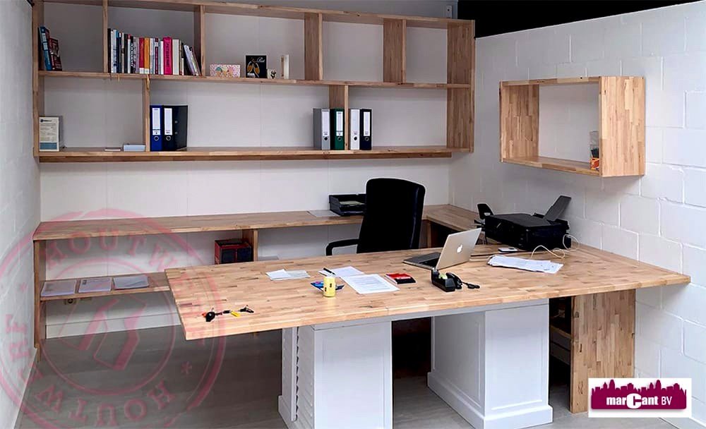 Intra-panel #gevingerlast massief verlijmde #rubberwood #Heveabrasiliensis ook wel het Indonesische #Eiken.
#Interieur #bouwers en #architecten ontdekken de mooie uitstraling en de uitstekende verwerkingseigenschappen van dit #circulaire product.
#houtwerf #hout #intrapanel