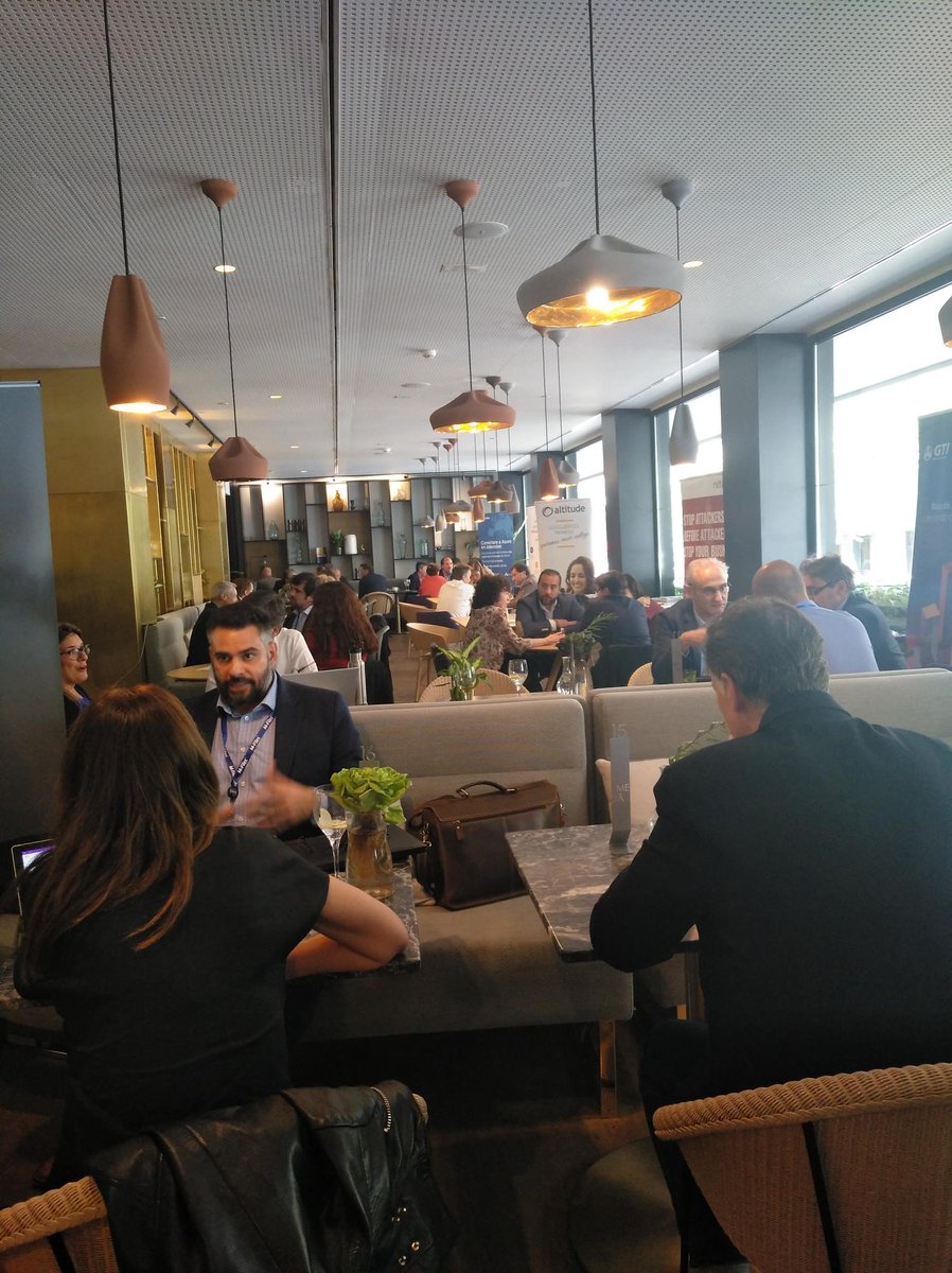 IAMCP_Spain's tweet image. Networking evening at @IAMCP_EMEA.
Have you had your meeting? 
#networking #onetoone #emea2019 #weareiamcp