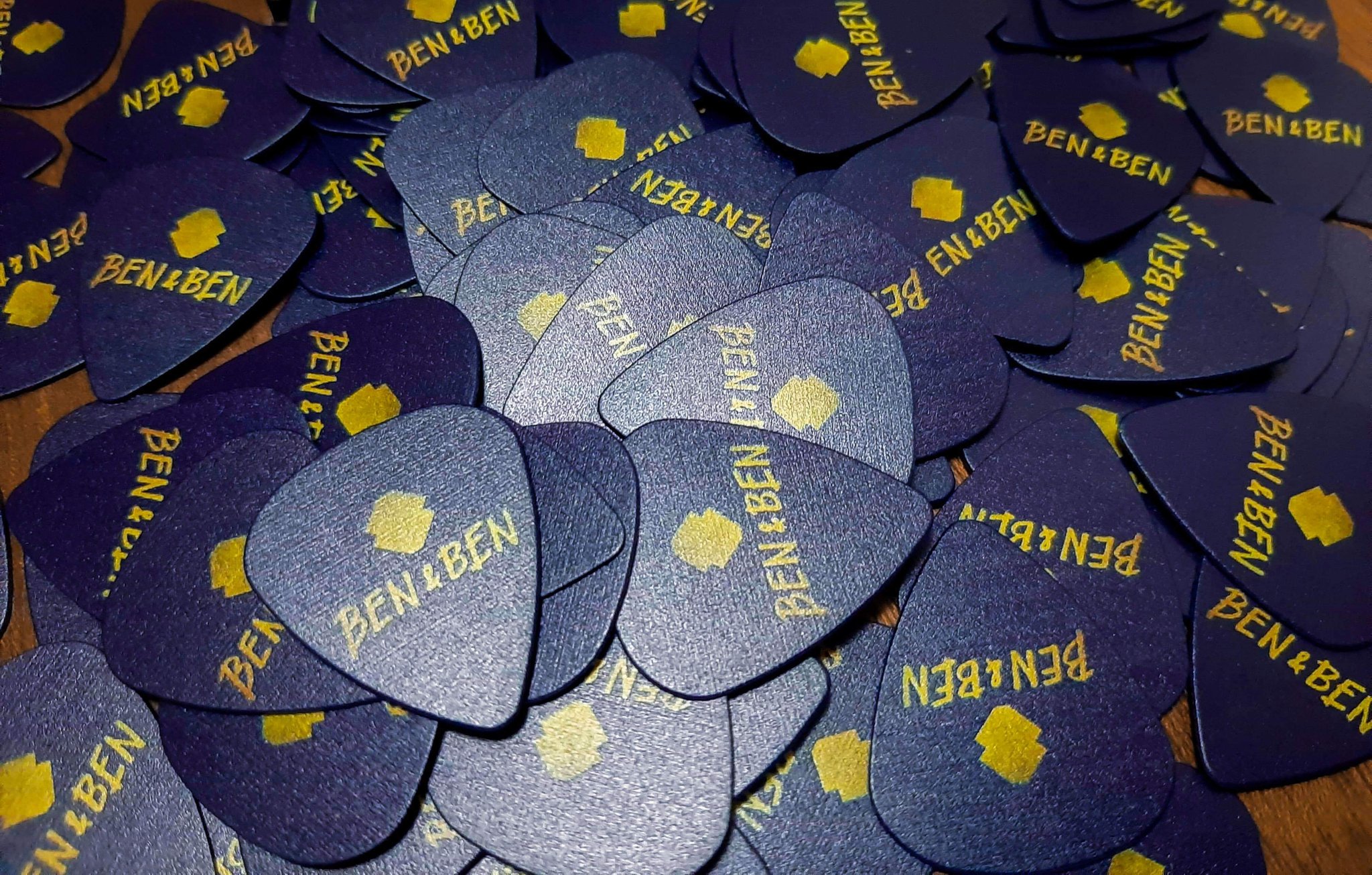 Ben and ben guitar pick deals