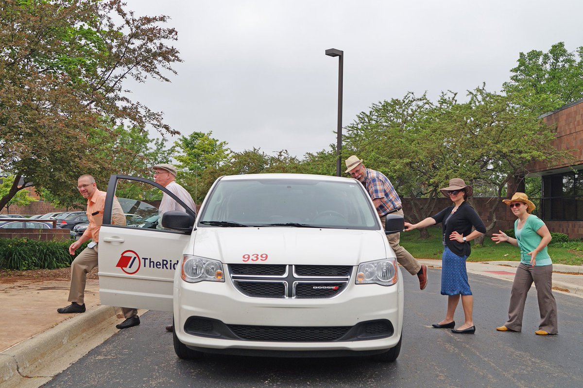 getdowntown's tweet photo. It's #WalktoWorkA2 &amp; #CarpooltoWorkA2 Week! Let's see pics of your commute and we'll enter you in our prize drawing for some yummy local gift cards. #CommuteandWin https://t.co/PGxpDstJ5k