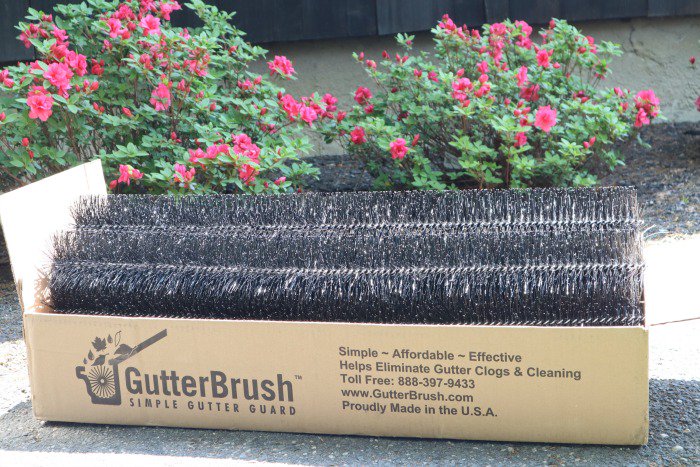 DeliciouslySavv's tweet photo. Maintain The Gutters On Your Home Affordably With @GutterBrush Gutter Guard's! #GutterBrush Gutter Guards Are Super Easy To Install, Super Effective & Amazingly Affordable For Homeowners! #Ad #DIY #homeowners 🍃
*
*
See My Before & Afters @DeliciouslySavv👉🏼https://t.co/D6VHXXUZpA https://t.co/jwV0Bm98hR