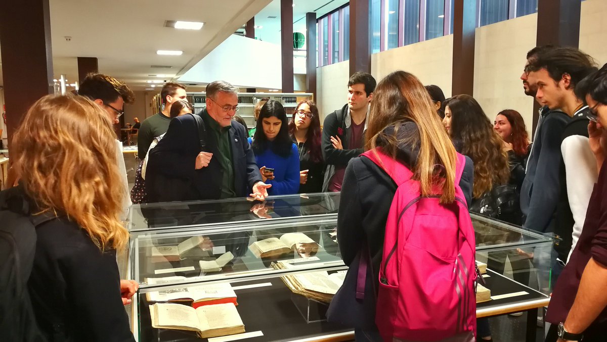 José Gómez Soliño, catedrático de Filología Inglesa y exrector de la #ULL, ha impartido su última clase de Inglés Medieval en la Sala de Fondo Antiguo de nuestra Biblioteca ¡Le echaremos de menos!
Designado Premio Canarias Internacional ull.es/portal/noticia…