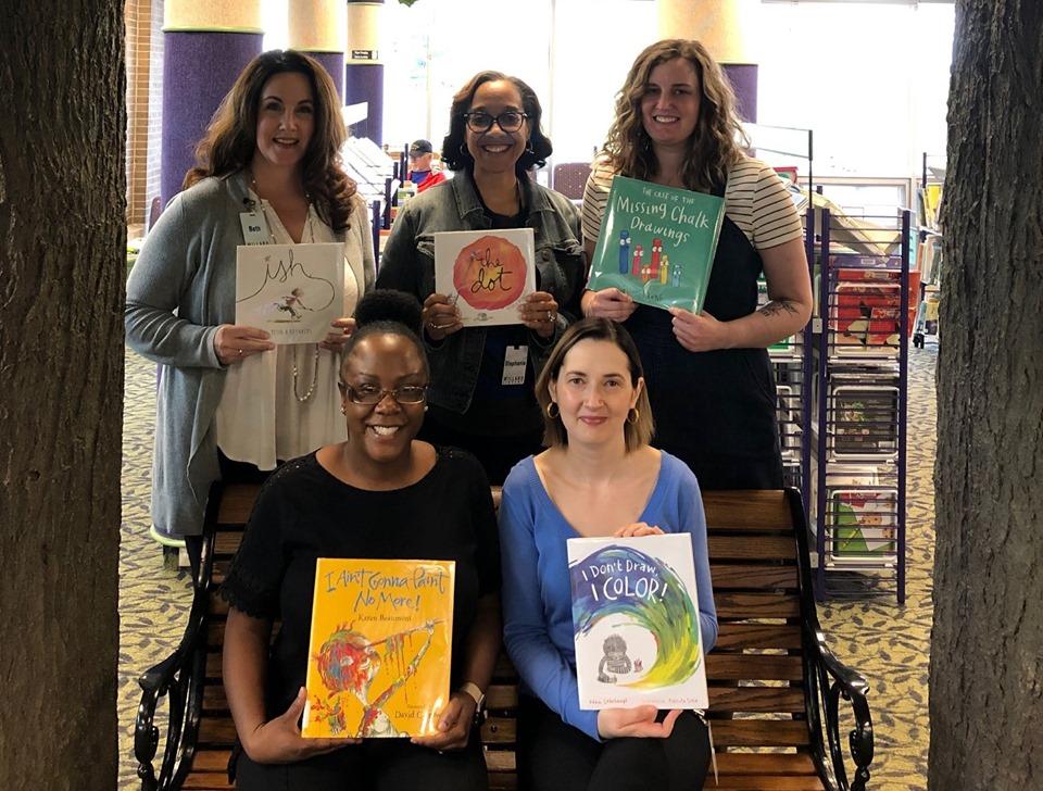 Willard_Library's tweet photo. Introducing, from Willard Library, the readers and the books they will be sharing during Spring Into the Arts, THIS FRIDAY 3-6pm, behind the downtown library. The theme is "Paint Your Story," and children will be able to paint a picture. 🖼️🖌️📖 #SpringIntoTheArts #storytime https://t.co/hyKuiuAvh2
