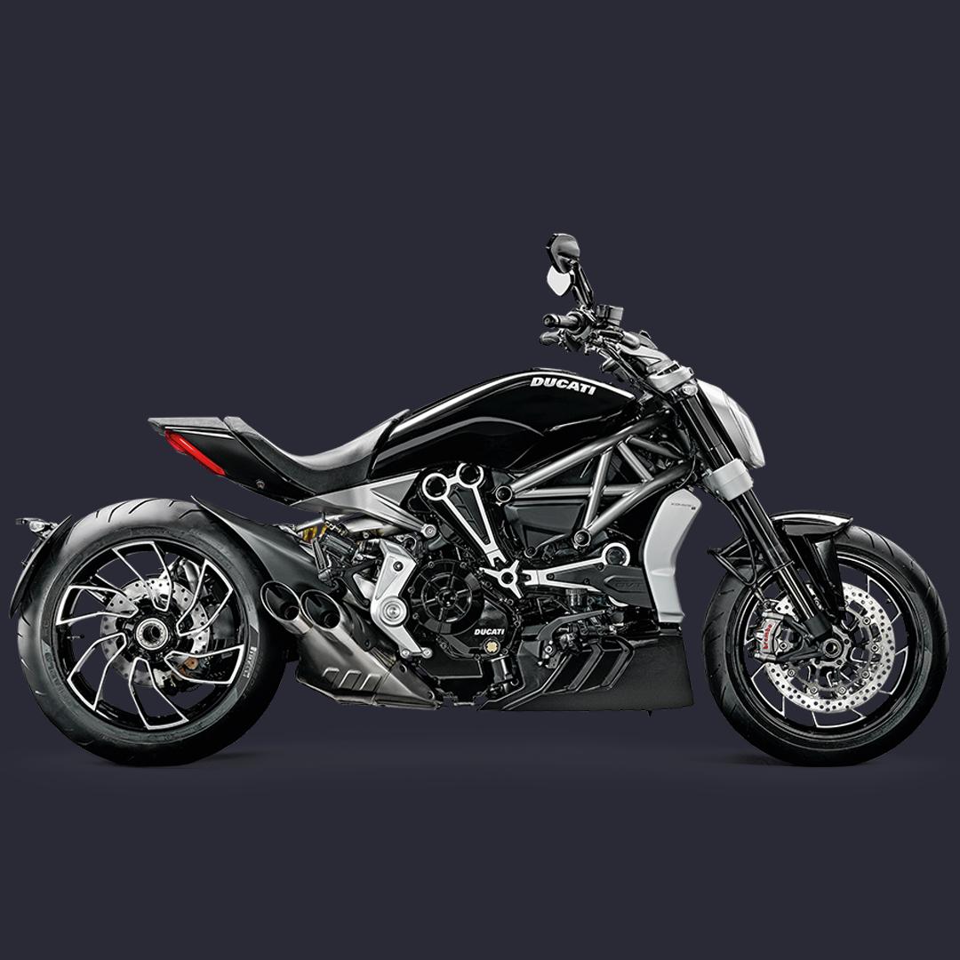 GentlemanSpain's tweet photo. ¿Qué moto refleja su verdadera personalidad? https://t.co/0U90z2FJg0
#Gentleman
#GentlemanMagazine
#GentlemanStyle
#ducati
#motorcycles
#ducatigram
#motorcycle
#ducatisti
#ducaticourse
#ducatigp
#ducatilife
#ducatigallery
#ducabike
#diavel
#ducatifans
#motobike https://t.co/ZcS8lSxxYO