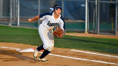 FMSoftball's tweet photo. 2019 Jaguar Softball Team Awards: 
"Heartbeat" Award @MichelleHollon7 https://t.co/VFecnTRnw0