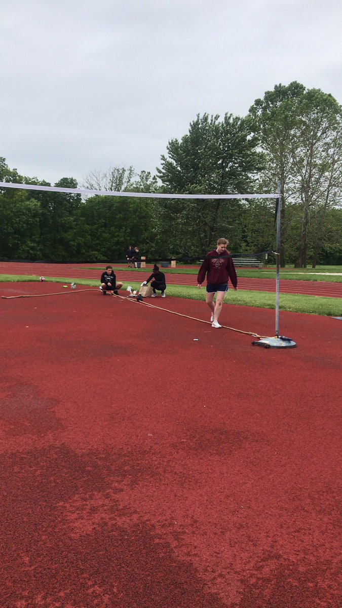 jnesslage11's tweet photo. Setting up for your Senior Last Recess and BBQ! Sign your teams up at lunch and win yourself some Grad Night Money! #2019retweet https://t.co/fWC7IIojEz