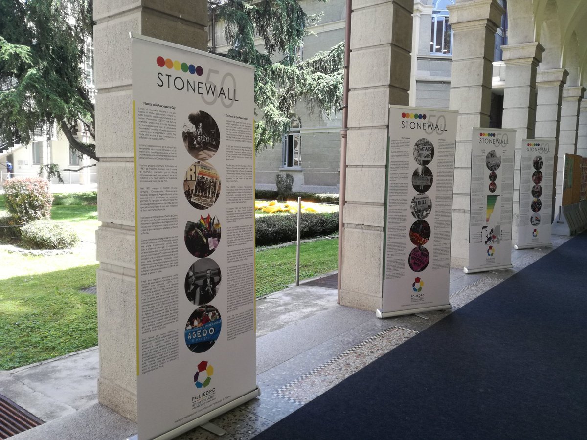 PoliEdroPoliMi's tweet image. La mostra sul 50º di Stonewall è all'edificio BL27 in Bovisa e all'edificio 2 in Leonardo. 
Passate di lì e scoprirete molto della storia della nascita del movimento LGBTI+ 
#PolimiPride
