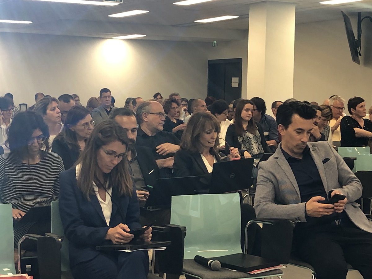GrusonDavid's tweet photo. Un grand merci @MurielleJAMOT @CroixRouge pour cette journée avec vos managers sur enjeux pratiques, juridiques, RH #IA ! Confirmation des nombreux projets pour la prise en charge des personnes âgées et handicapées @FlorentParmenti @deljaafar @adrien_deudon @EthikIA2018 @gkierzek https://t.co/O52NlQ3Ri0