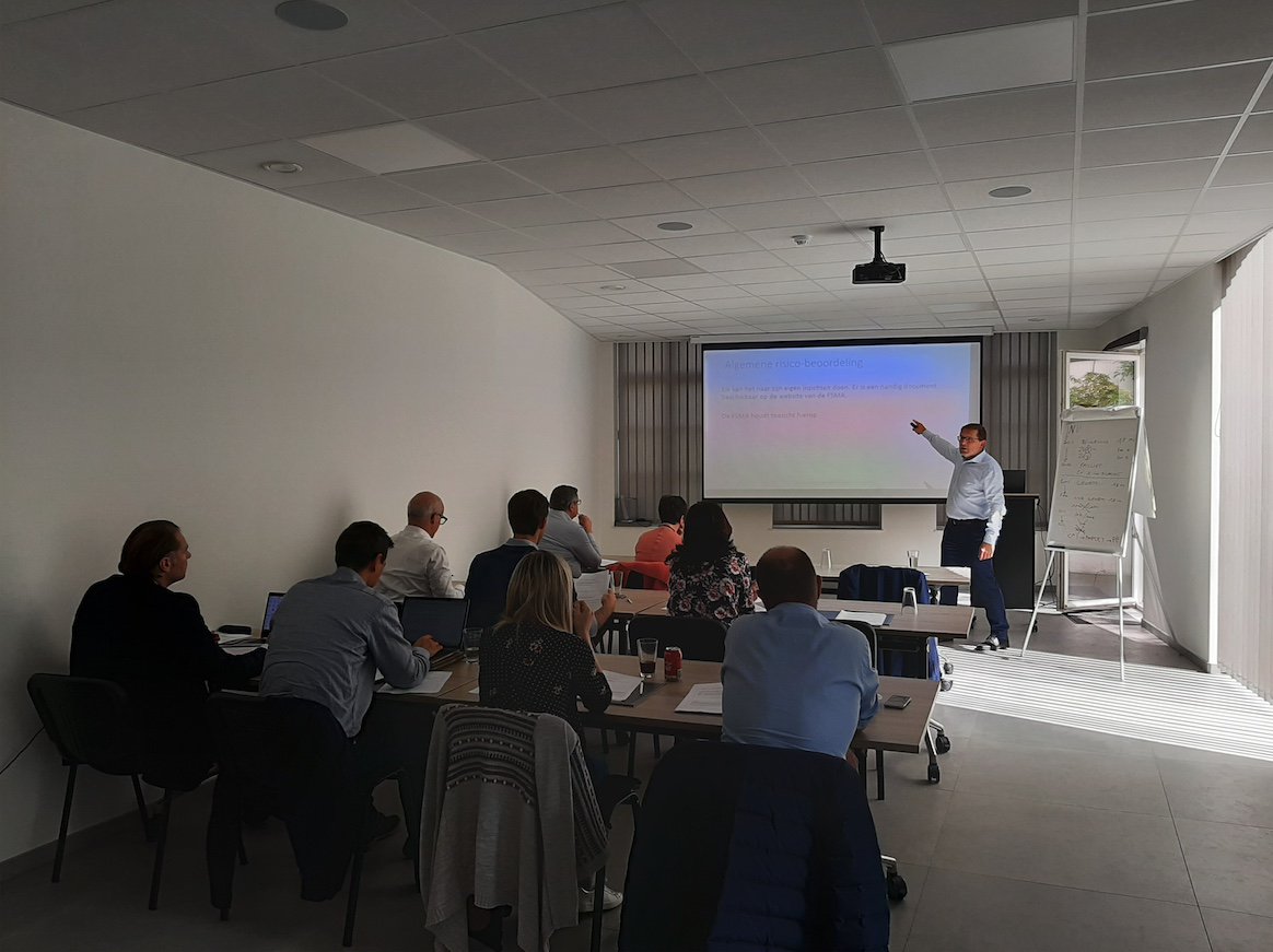 Advocaat-bemiddelaar Luc Willems legt uit hoe de #antiwitwasregels toegepast kunnen worden aan de hand van concrete voorbeelden uit de praktijk!