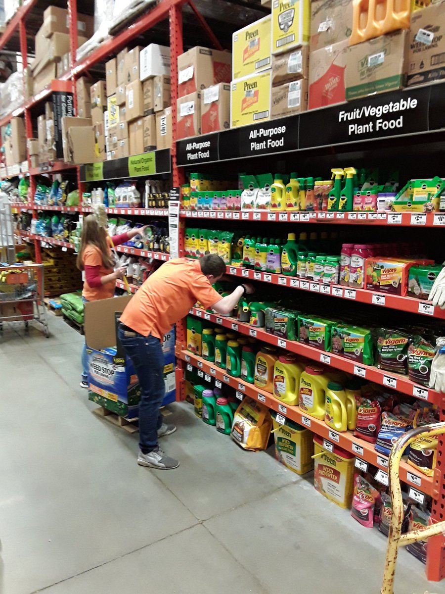 petty_doug's tweet photo. Tanner and Kim doing fill packdown at 3858 https://t.co/6OV60PjiBO