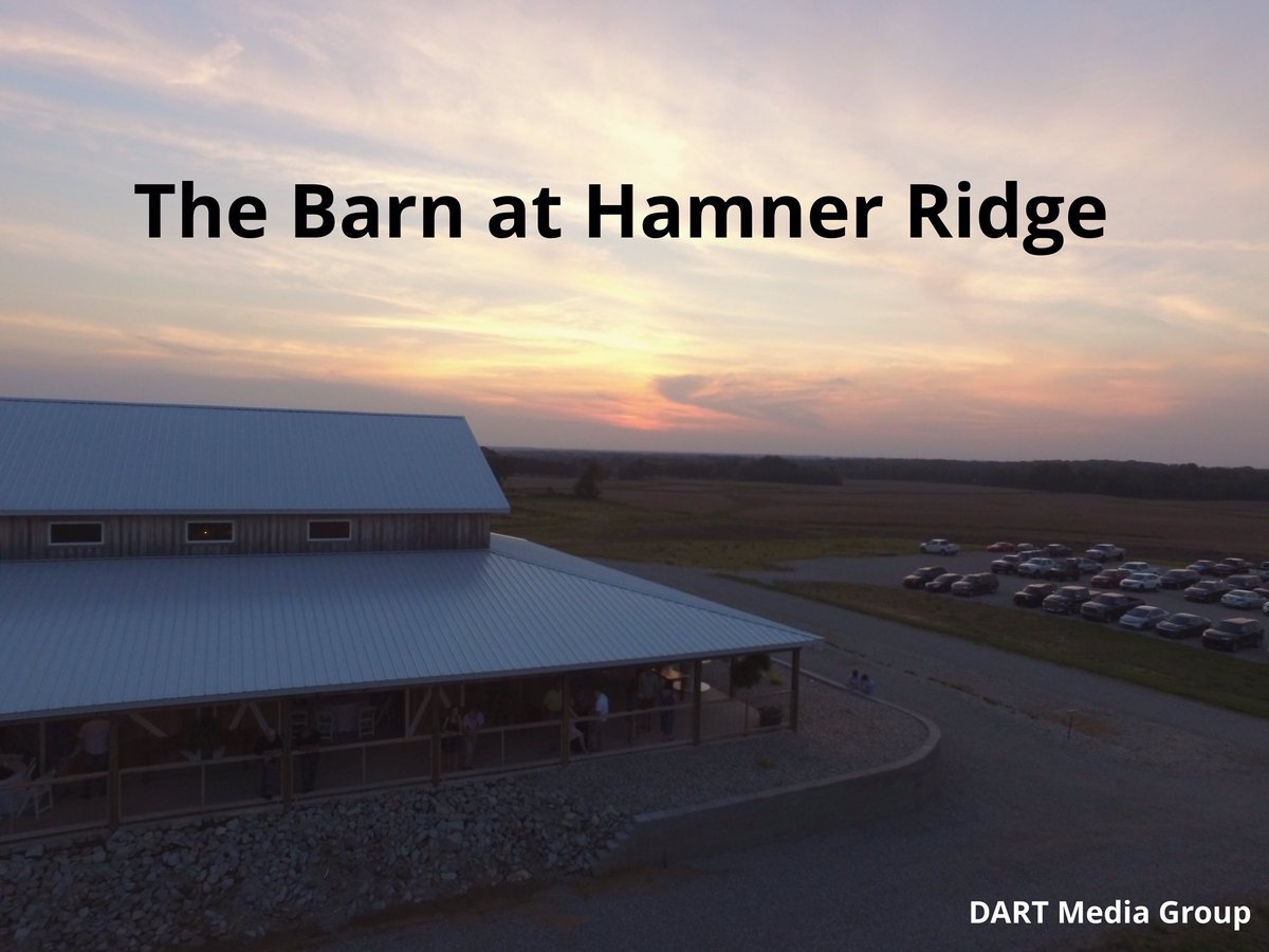 DARTMediaGroup's tweet image. Check out a few pictures from this past weekend’s beautiful #JacksontilltheYeend wedding  hosted at the amazing #TheBarnatHamnerRidge rustic event venue!