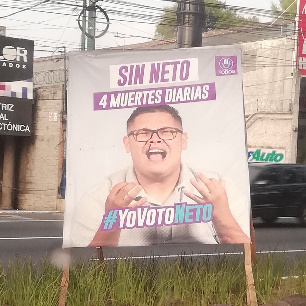 Mike___V's tweet photo. Alguien se está pasando de vergas. https://t.co/hfUxBz7m5X