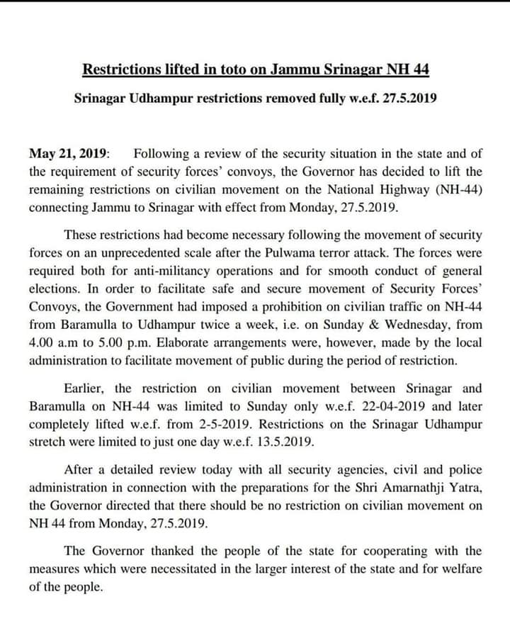 MudasirJourno's tweet photo. #HighwayFreedom
Restrictions on traffic lifted fully from Srinagar-Jammu highway. https://t.co/4sCLs4C1HP