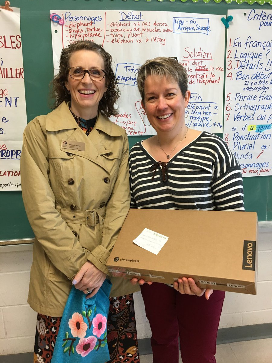 StTheresaOCSB's tweet image. Congratulations, Madame Baron. Winner of a chrome book for her dedication to life-long learning. #ocsbdeeplearning #OcsbBecommunity