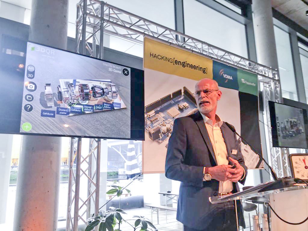 VDMAonline's tweet photo. Ein fantastischer Tag und der erste #Startup Summit von VDMA und @fraunhofervc neigt sich dem Ende zu. DANKE 🙏 für inspirierenden Pitches von Top-Startups aus dem @Fraunhofer Netzwerk: @visionlib @dragandbot @Solar_Spring @3DQRofficial @_2Pillars und @SusteenT #HackEng #VDMAFB https://t.co/DSSI42U9sE