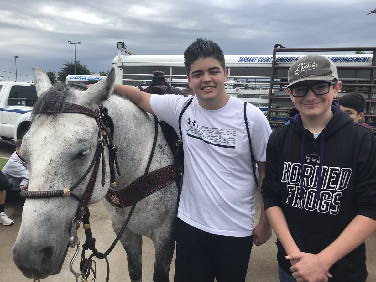 baylor1995's tweet photo. #HMSYES2019 A Day in the Life learning about Goose .... and Livestock Enforcement https://t.co/Gg8yAOZm8o