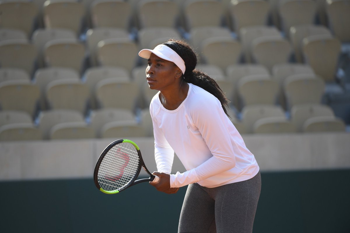 VENUS WILLIAMS - Página 33 D7GZh7VUwAAwMuy