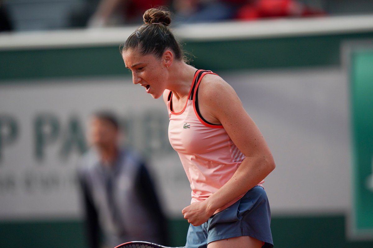 FFTennis's tweet image. Deuxième journée de qualifs et les Bleus sont toujours à la fête 🇫🇷
Le résumé, c'est par ici ➡︎ bit.ly/2HuRN3W