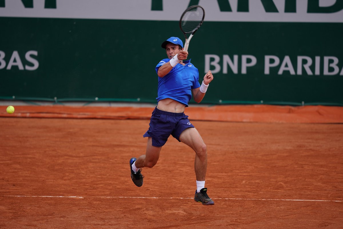 FFTennis's tweet image. Deuxième journée de qualifs et les Bleus sont toujours à la fête 🇫🇷
Le résumé, c'est par ici ➡︎ bit.ly/2HuRN3W