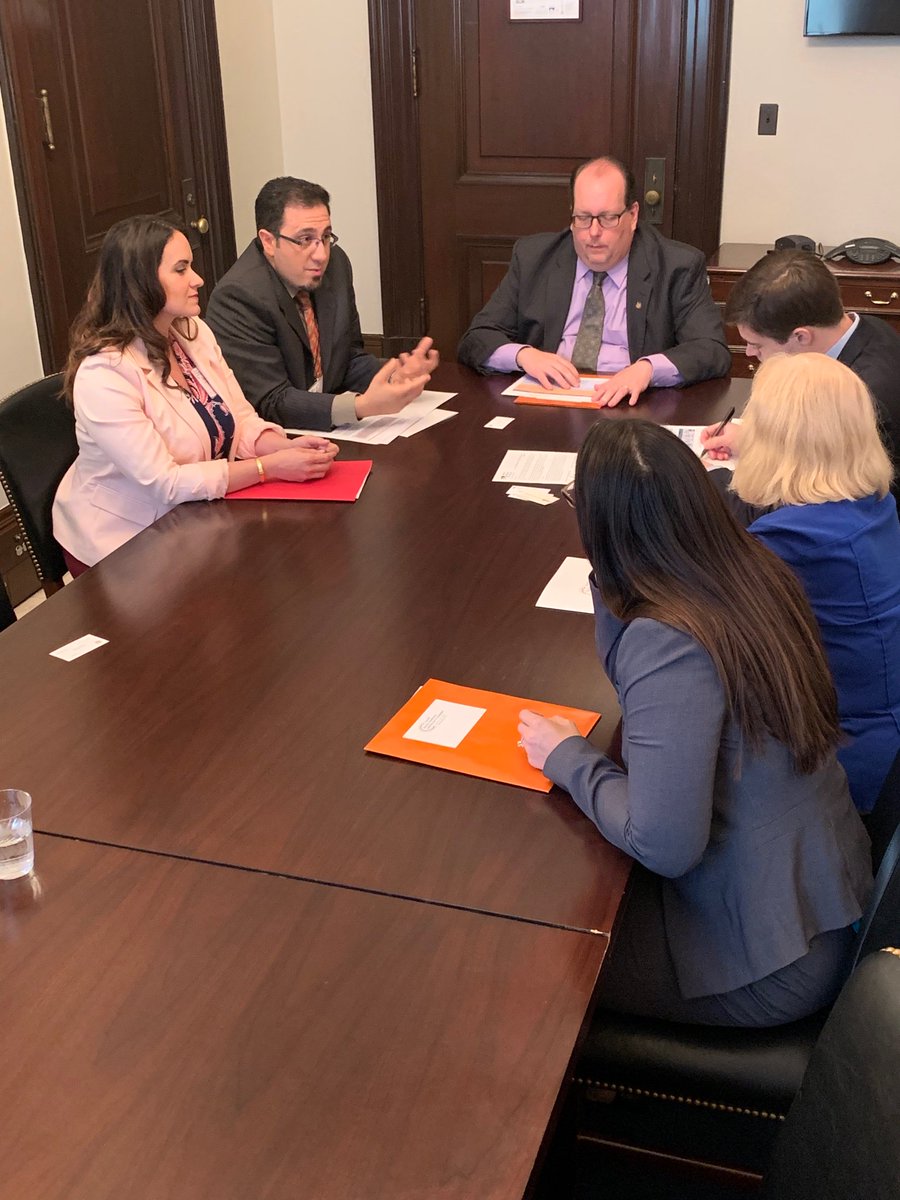 MOAFP's tweet image. Sharing our story on the importance of family physicians with Senator Josh Hawley’s staff. We need to focus on rural healthcare workforce solutions. #FMAS19