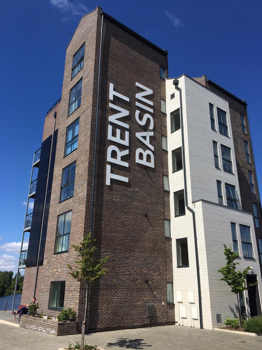 apprickett's tweet photo. Suns up #Nottingham and #TrentBasin is generating its own solar PV power, retained by one of Europe’s largest batteries and sold back to the grid. @veal_samantha 
#sustainability #PropTech #RESI @fgouldconnect https://t.co/cDV8eAJQJJ