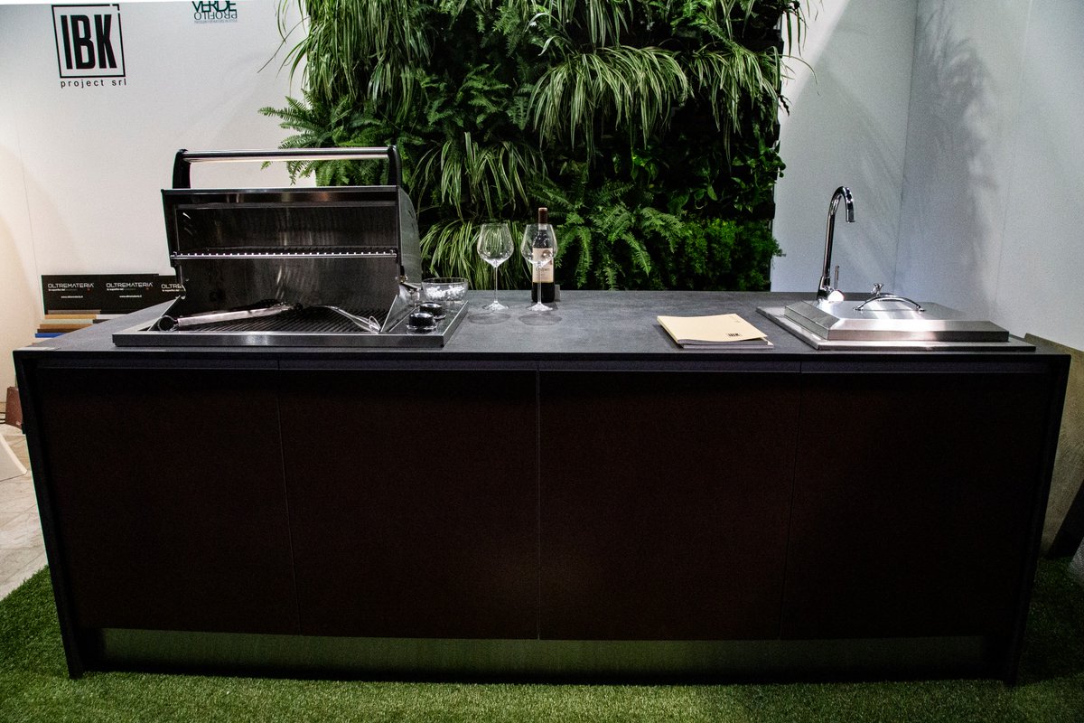 CosentinoUSA's tweet photo. With roots in the wood industry and an Italian background, #IBKProject creates spaces that are eco-friendly, design-forward, and contemporary. Take a look at some of our favorite photos of our partnership at @KBIS, featuring #Dekton Laos. Learn more here: https://t.co/1IiY4JiiNa https://t.co/ZFpgqh6WOq