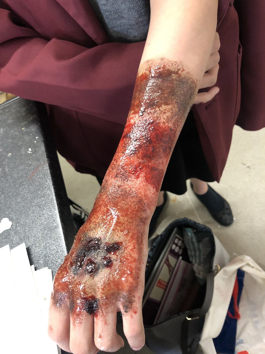 RAAArt2's tweet photo. Some serious burns going on in horror club 😱 #burns #club #horror @RAASchoolGatton https://t.co/MTg2zMYOxq