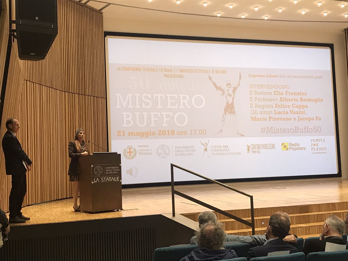 LaStatale's tweet photo. In Aula Magna, #MisteroBuffo50 torna a @LaStatale dopo ‘la prima’ con Dario Fo e Franca Rame proprio in Festa del Perdono, il 30 maggio 1969. https://t.co/7Xo3P8OyvX