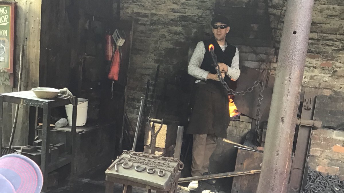 Y1Bellfieldi's tweet photo. Year 1 had a fantastic time on their trip to the Black Country Living Museum. The children were praised for their questioning skills and their level of engagement. We were able to make lots of comparisons between life now and then. https://t.co/oHb1UbK83t