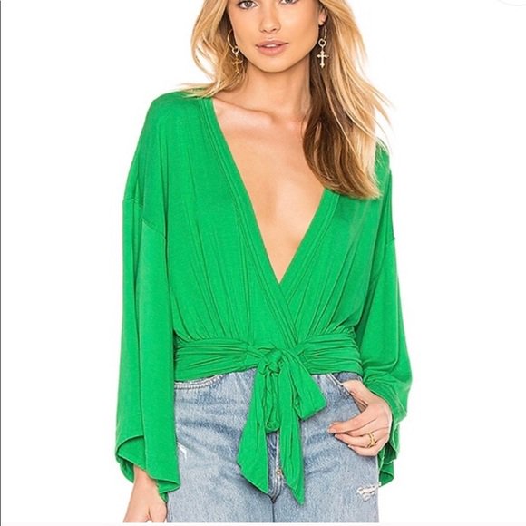 TheCaeo's tweet image. So good I had to share! Check out all the items I'm loving on @Poshmarkapp #poshmark #fashion #style #shopmycloset #freepeople: posh.mk/5SqEyMnfSW