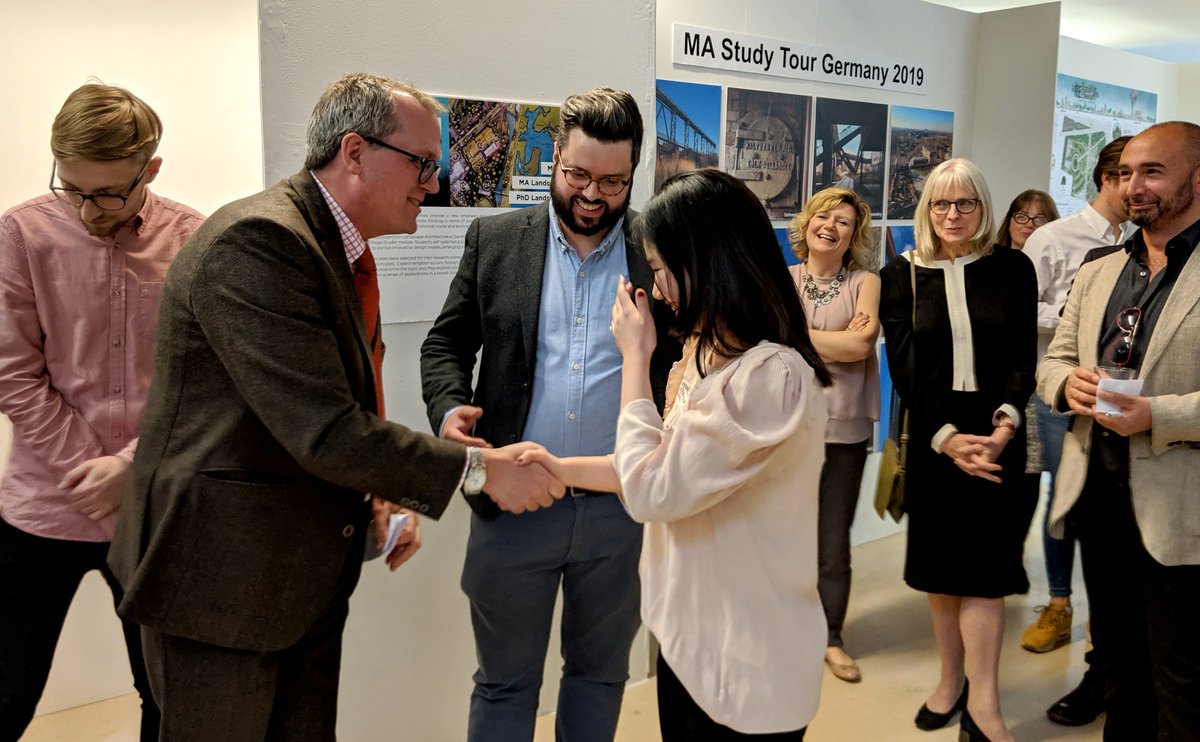WrittleDesign's tweet photo. #WUCshow2019 winners, Fabrik awards for Best #Sustainable &amp; #Innovative #Design Sunghyun Hong (Undergrad) &amp; Lee Kyung Kim (Postgrad). Awards presented by Paul French, Technical Director @ Fabrik, &amp; Prof. Tim Middleton, Vice Chancellor of WUC.

#GardenDesign #LandscapeArchitecture https://t.co/b5Cw05TMRZ