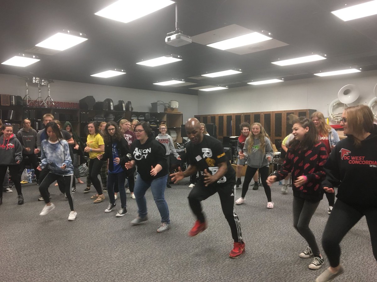 Thank you Omaha Performing Arts and Ray Mercer for a great lesson from The Lion King!@DCWestFalcons