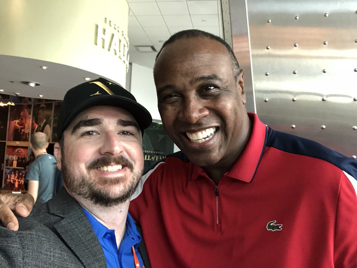 FANShowOfficial's tweet photo. Amazing cast of guest speakers at the Sportscasting Roundtable!
Thank you @RishiBarran, @jamieseh, Zach Farley, @gordieher, Gordie Hershiser, and @CFD22!
Btw, Charles Davis is Sportscasting goals. Lol!
#FullSailHOF #HOF10 @DanPatrickEDU @FullSail https://t.co/oAfqcI6lon